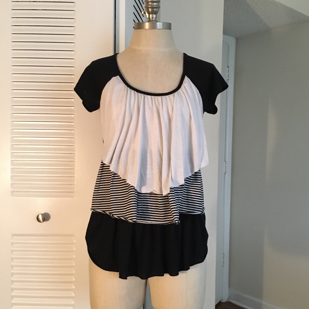 Black and White Top